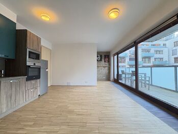 Pronájem bytu 1+kk v osobním vlastnictví 42 m², Praha 8 - Karlín