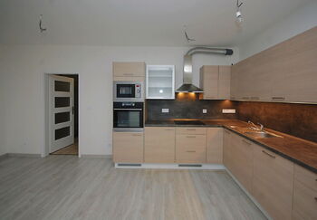 Pronájem bytu 3+kk v osobním vlastnictví 75 m², Velký Osek