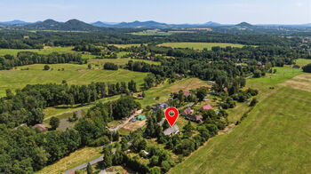 Vyznačení stavby na pozemku - Prodej chaty / chalupy 180 m², Volfartice 