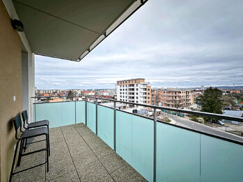 balkon - Prodej bytu 3+kk v osobním vlastnictví 67 m², České Budějovice