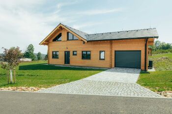 vstup do domu - Prodej domu 153 m², Vacov 