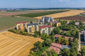 Pronájem bytu 1+kk v osobním vlastnictví 30 m², Klecany