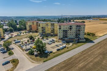Pronájem bytu 1+kk v osobním vlastnictví 30 m², Klecany