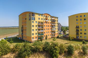 Pronájem bytu 1+kk v osobním vlastnictví 30 m², Klecany