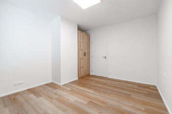 Ložnice - Pronájem bytu 2+kk v osobním vlastnictví 59 m², Praha 9 - Vysočany