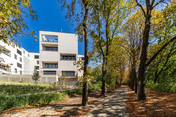 Bezprostřední blízkost parku Klíčov - Pronájem bytu 2+kk v osobním vlastnictví 59 m², Praha 9 - Vysočany