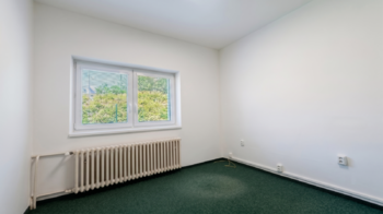 Pronájem kancelářských prostor 70 m², Kamenice