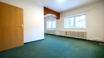 Pronájem kancelářských prostor 70 m², Kamenice