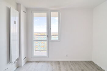Prodej bytu 4+kk v osobním vlastnictví 65 m², Praha 4 - Chodov