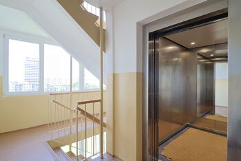 Prodej bytu 4+kk v osobním vlastnictví 65 m², Praha 4 - Chodov