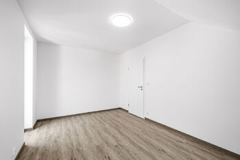 Pronájem bytu 2+kk v osobním vlastnictví 43 m², Český Brod