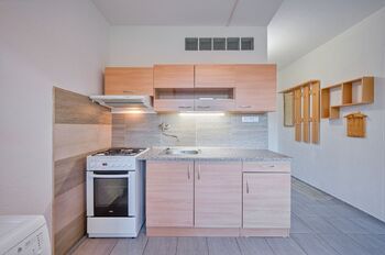 Pronájem bytu 1+1 v osobním vlastnictví 38 m², Cheb