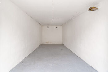 Prodej garáže 18 m², Praha 6 - Břevnov