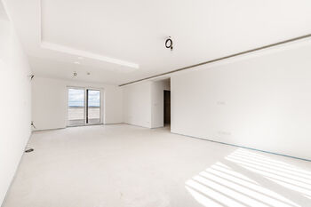 Prodej domu 329 m², Sluhy