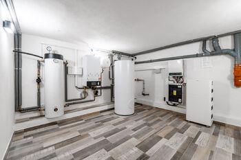 Prodej domu 329 m², Sluhy