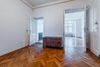 Vstupní hala - Pronájem bytu 3+kk v osobním vlastnictví 90 m², Praha 2 - Vinohrady