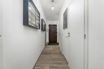 Prodej bytu 3+kk v osobním vlastnictví 71 m², Praha 5 - Stodůlky