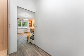 Prodej bytu 3+kk v osobním vlastnictví 71 m², Praha 5 - Stodůlky