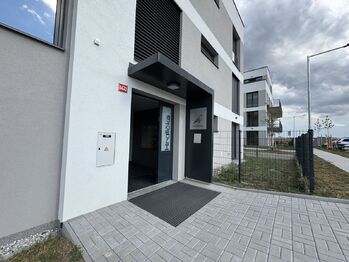 Pronájem bytu 1+kk v osobním vlastnictví 38 m², Dobřany