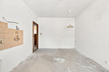 kuchyně d - Prodej bytu 3+1 v osobním vlastnictví 77 m², Teplice