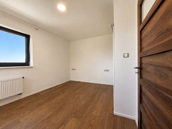 Pronájem bytu 2+1 v osobním vlastnictví 39 m², Zbrašín