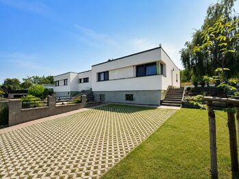 Pronájem bytu 2+1 v osobním vlastnictví 39 m², Zbrašín