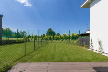 Zahrada  - Prodej domu 98 m², Čeladná