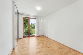 Prodej bytu 2+kk v osobním vlastnictví 61 m², Praha 8 - Dolní Chabry