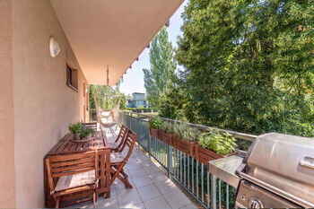 Prodej bytu 2+kk v osobním vlastnictví 61 m², Praha 8 - Dolní Chabry