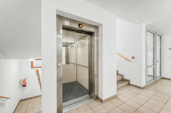 Prodej bytu 2+kk v osobním vlastnictví 61 m², Praha 8 - Dolní Chabry