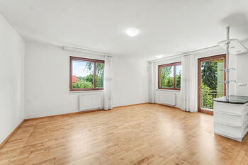 Prodej bytu 2+kk v osobním vlastnictví 61 m², Praha 8 - Dolní Chabry