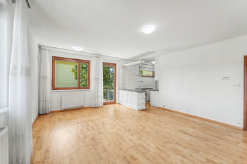 Prodej bytu 2+kk v osobním vlastnictví 61 m², Praha 8 - Dolní Chabry