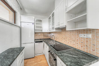 Prodej bytu 2+kk v osobním vlastnictví 61 m², Praha 8 - Dolní Chabry
