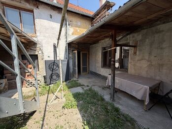Prodej domu 160 m², Ostrožská Nová Ves