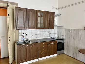 Kuchyňská linka - Prodej bytu 2+kk v osobním vlastnictví 73 m², Nové Město nad Metují