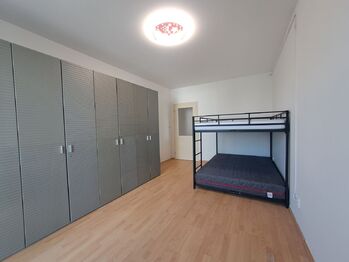 Pronájem bytu 2+1 v osobním vlastnictví 78 m², Praha 9 - Běchovice