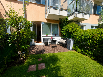 Pronájem bytu 1+kk v osobním vlastnictví 35 m², Praha 9 - Kbely