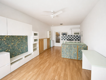Pronájem bytu 1+kk v osobním vlastnictví 35 m², Praha 9 - Kbely