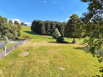 Prodej pozemku 898 m², Krásná