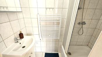 Prodej bytu 1+kk v osobním vlastnictví 33 m², Praha 10 - Vršovice