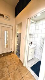 Prodej bytu 1+kk v osobním vlastnictví 33 m², Praha 10 - Vršovice