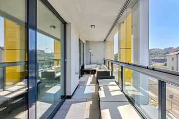 Lodžie - Pronájem bytu 2+kk v osobním vlastnictví 56 m², Praha 9 - Libeň