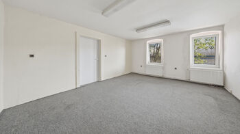 Prodej kancelářských prostor 470 m², Nový Bor