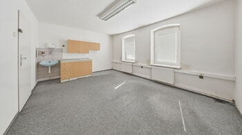 Prodej kancelářských prostor 470 m², Nový Bor