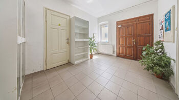 Prodej kancelářských prostor 470 m², Nový Bor