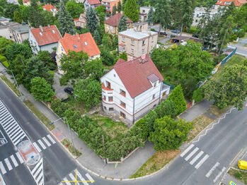Pohled z jihovýchodu - Prodej domu 314 m², Praha 4 - Braník