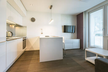 Pronájem bytu 2+kk v osobním vlastnictví 33 m², Praha 9 - Letňany