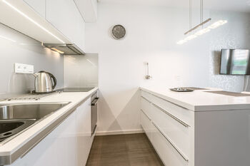 Pronájem bytu 2+kk v osobním vlastnictví 33 m², Praha 9 - Letňany
