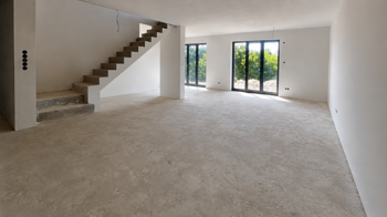 Prodej domu 151 m², Kly
