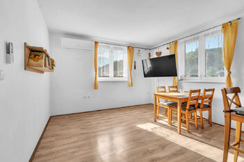 Prodej domu 111 m², Mladé Buky